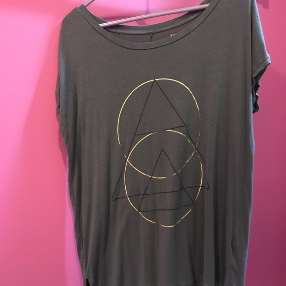 American Eagle Outfitters Tops - Blue/gray American Eagle shirt